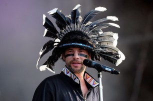 Сегодня солист Jamiroquai празднует 45-летие