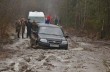 Автопробег в честь Дня победы застрял в российском бездорожье