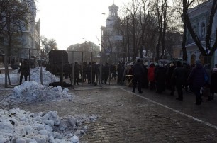 В Киеве на Майдане митингуют из-за подорожания хлеба, тарифов и обесцененных вкладов