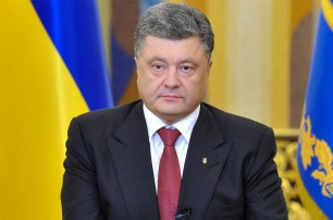 Порошенко поручил Минтрансу и МИД сделать все для возвращения украинцев из Египта