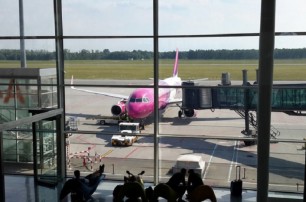 Wizz Air изменил сроки онлайн-регистрации на рейсы