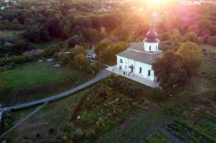 Вышел фильм об одном дне Нещеровского монастыря УПЦ