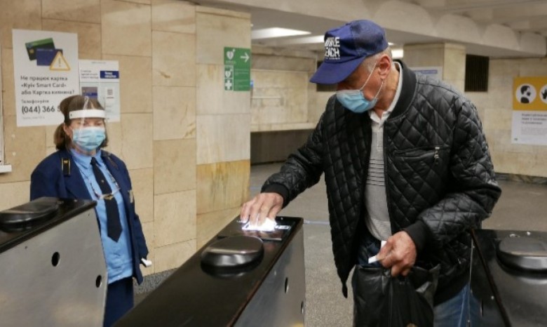 В Киеве открылось метро