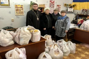 УПЦ помогает беженцам, больницам, защитникам и всем нуждающимся