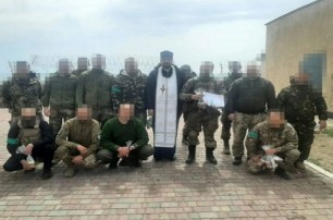 УПЦ во всех регионах помогает украинским военным, беженцам, медикам и нуждающимся